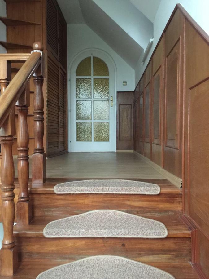 Rozsavoelgy Apartman Балатонлеле Екстериор снимка